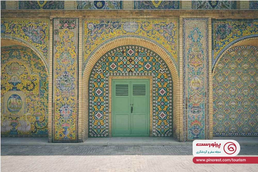 مجتمع گلستان - سردر