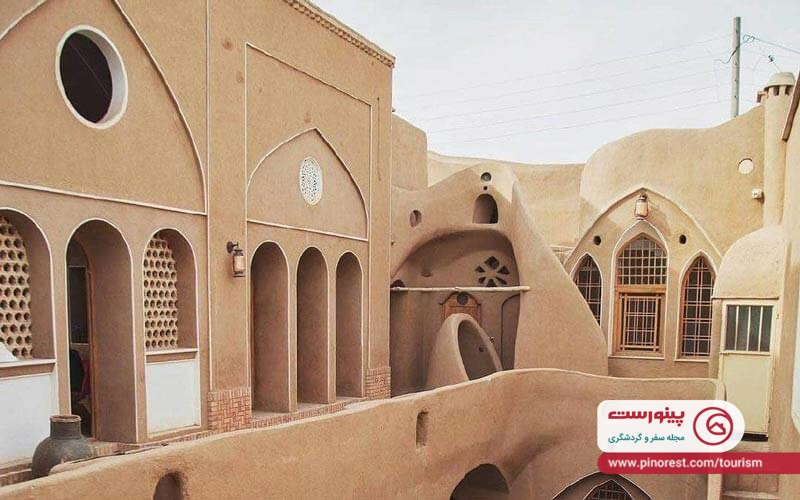 خانه ی اخوتیان