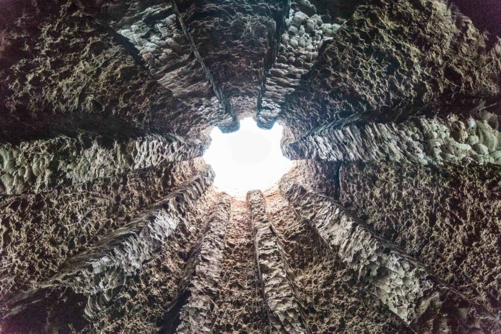 نمای داخل قنات