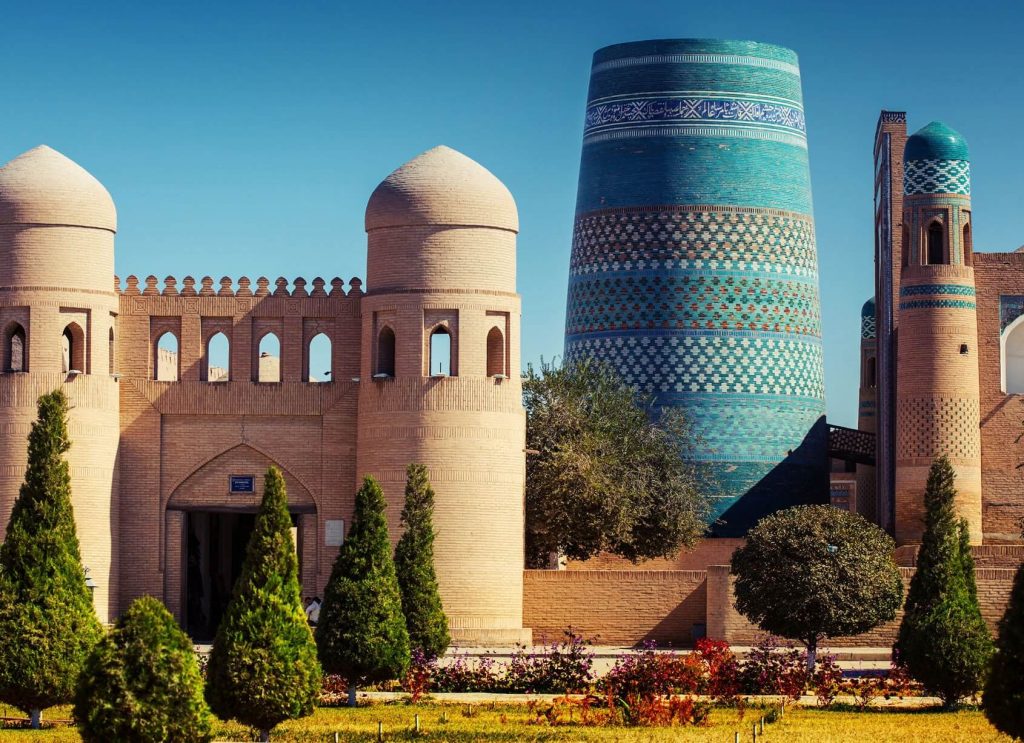 کالتا منار در ازبکستان، شهر خیوه