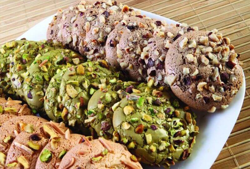 شیرینی قرابیه در انواع مختلف