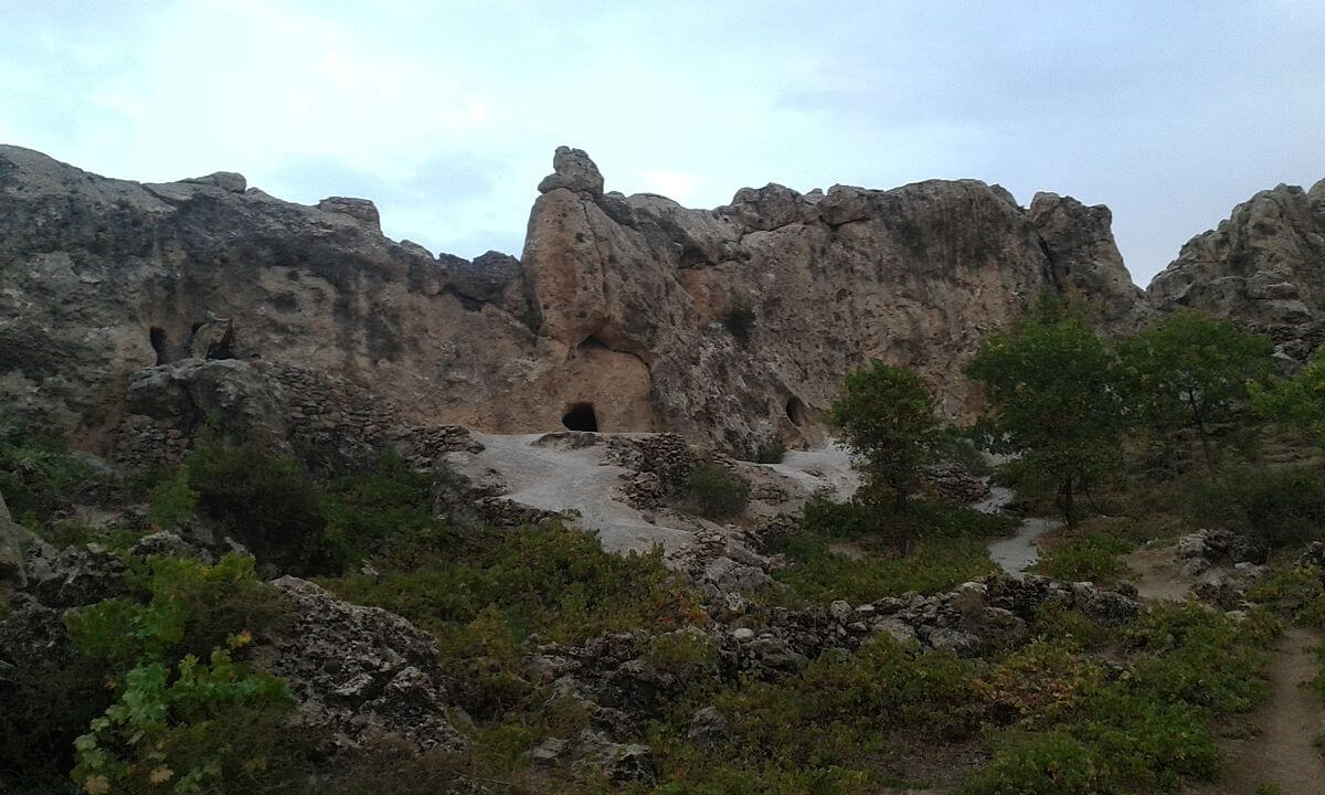 میگوره