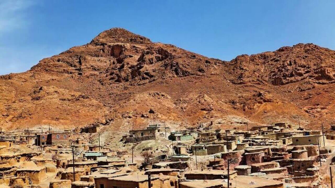 روستای ماخونیک