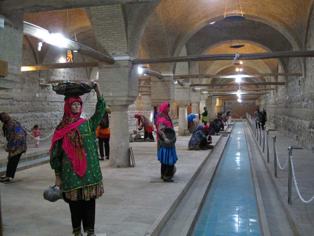 رختشویخانه زنجان نزدیک غار
