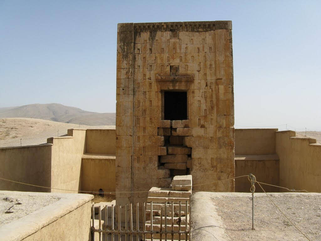 کعبه زرتشت