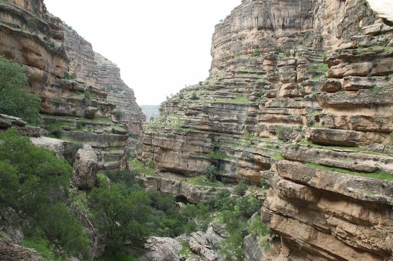 دیوارههای دره شیرز کوهدشت