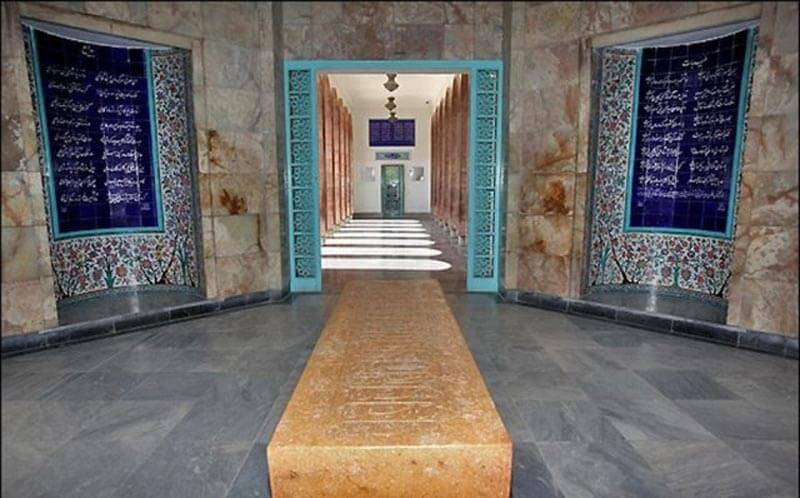 مقبره سعدی
