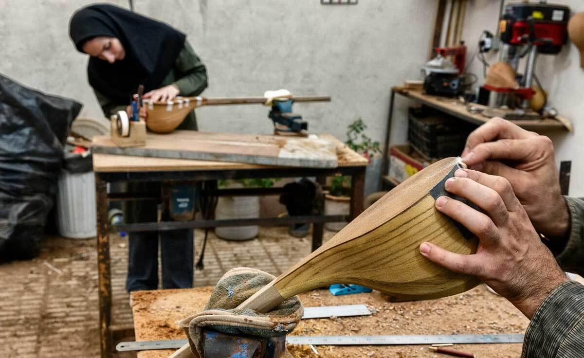 کارگاه ساخت آلت موسیقی
