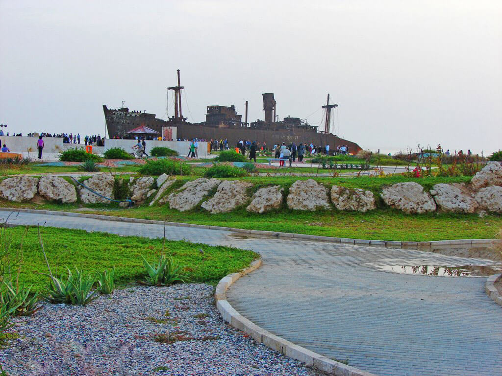 پارک ساحلی کشتی یونانی