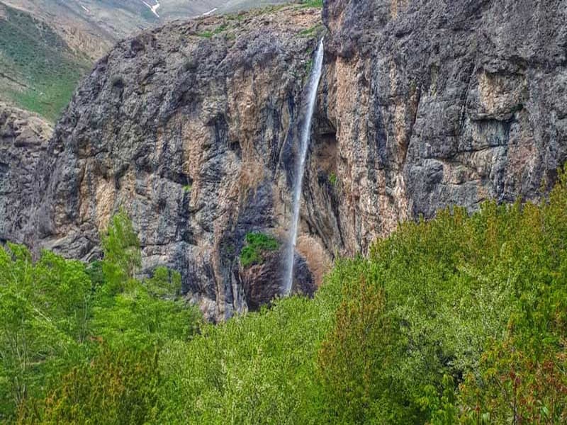 آبشار سنگان ؛ لذت عکاسی و کوهنوردی نزدیک تهران