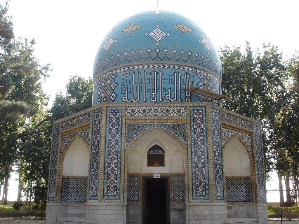 آرامگاه عطار نیشابوری