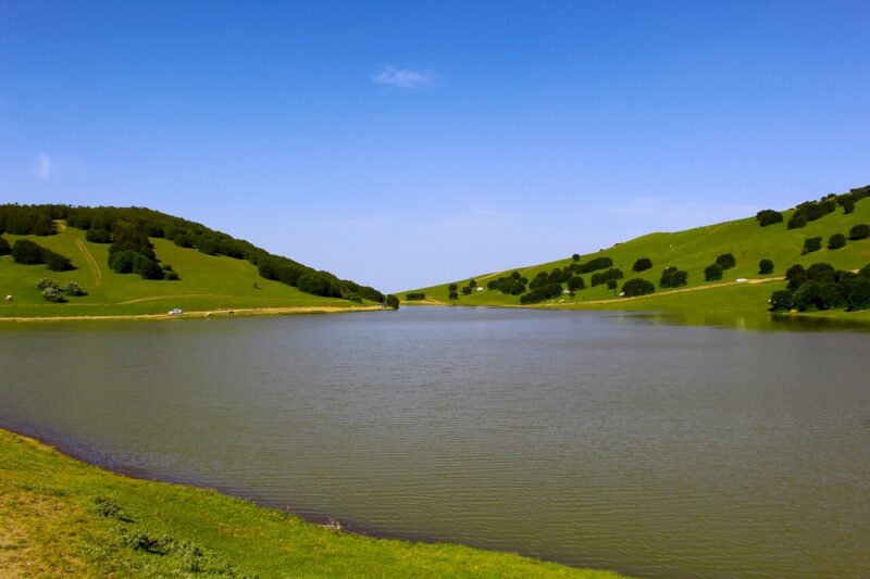 دریاچه سوها ؛ یک آبگیر جادویی در نزدیکی اردبیل