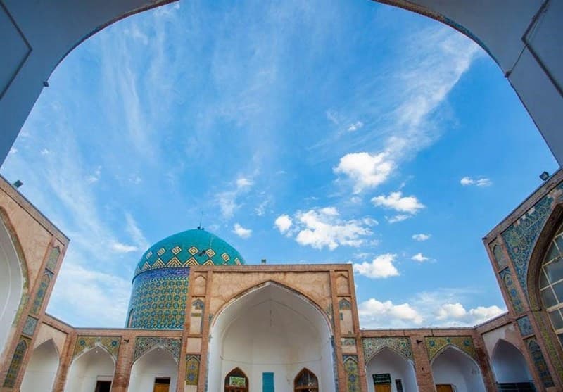 مسجد کبود گنبد