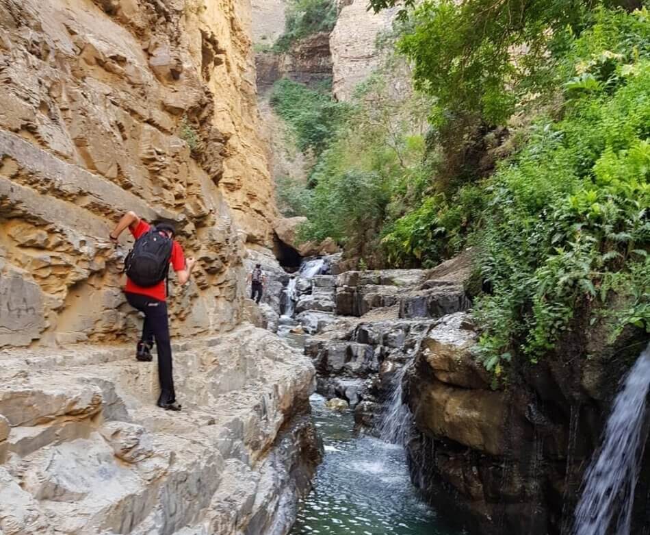 آبشار هفت چشمه