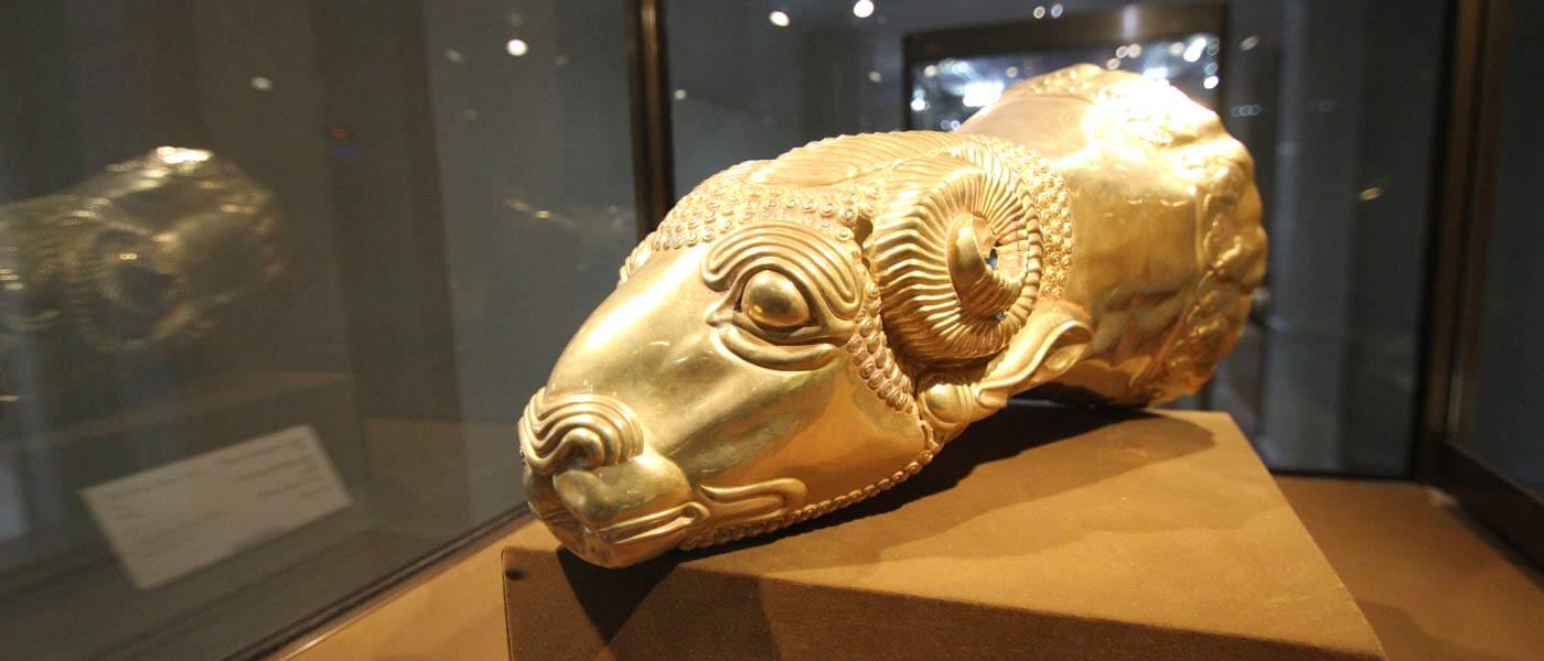 موزه رضا عباسی