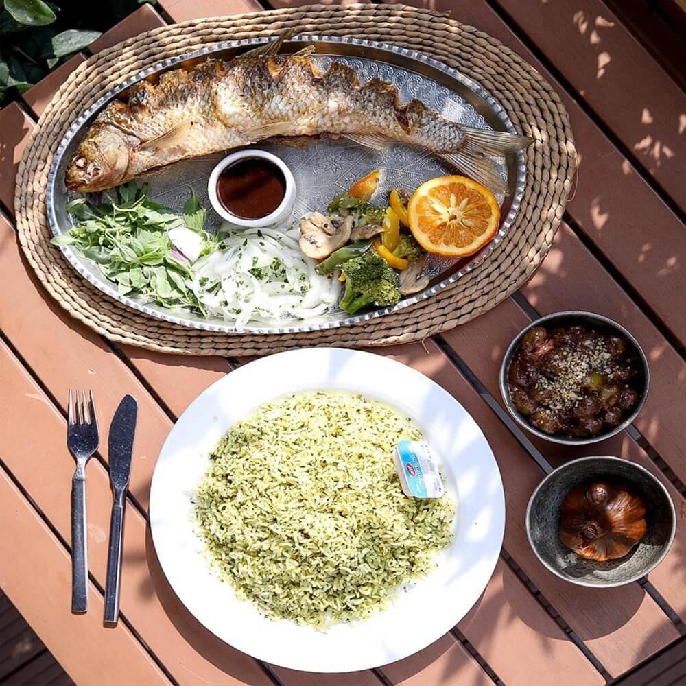 رستوران لاکان
