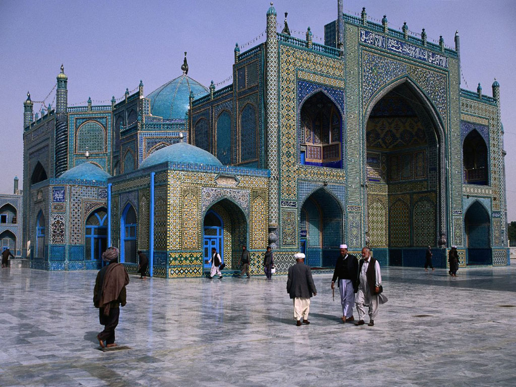مسجد علی ابن ابیطالب مزار شریف