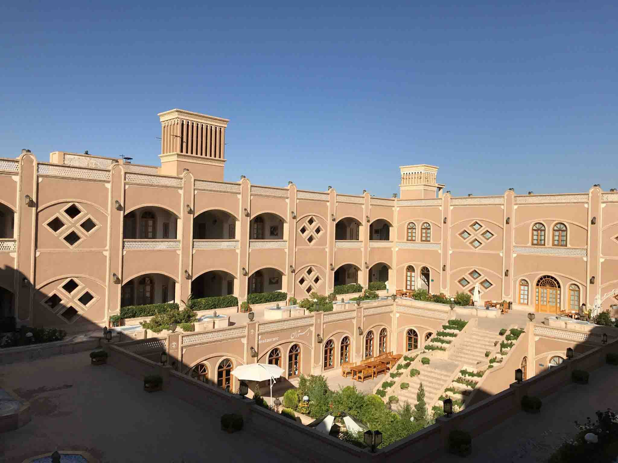 موزه اسناد تاریخی یزد خانه لاریها