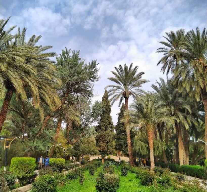 باغ گلشن طبس