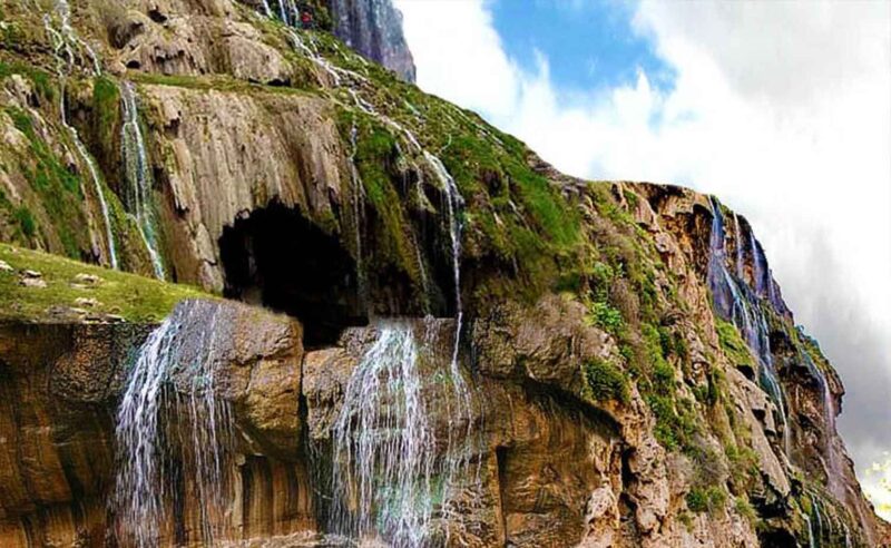 آبشار کمر دوغ ؛ عروس سرزمین زیبایی‌های ناشناخته