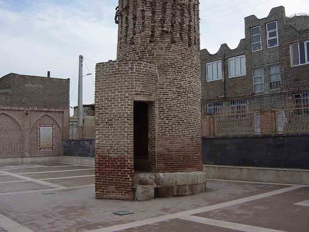 مقبره شمس تبریزی