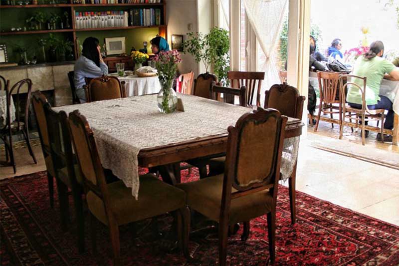 کافه تهرون