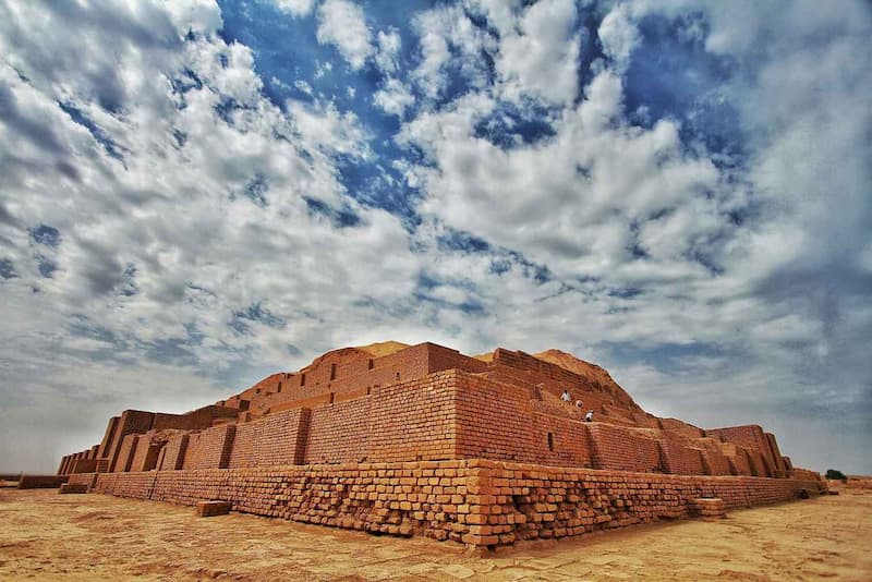 چغازنبیل کجاست و چه دیدنی‌هایی دارد