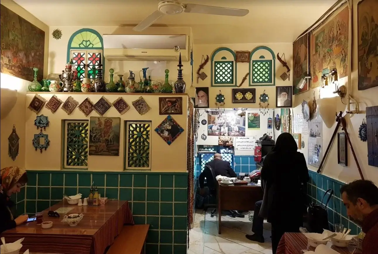 دیزی سرای ایرانشهر