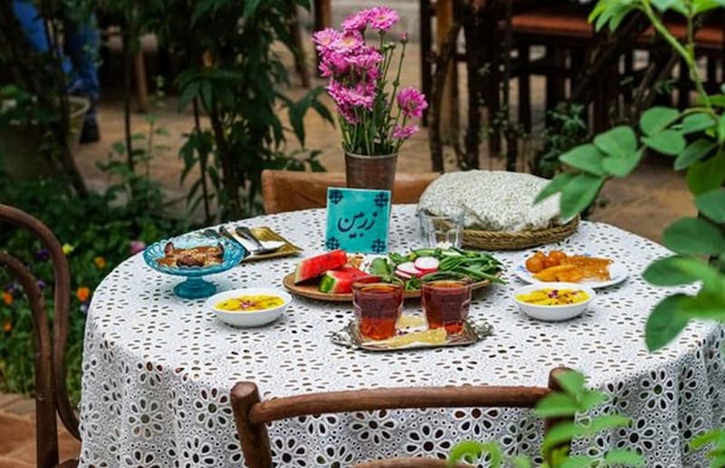 کافه تهرون