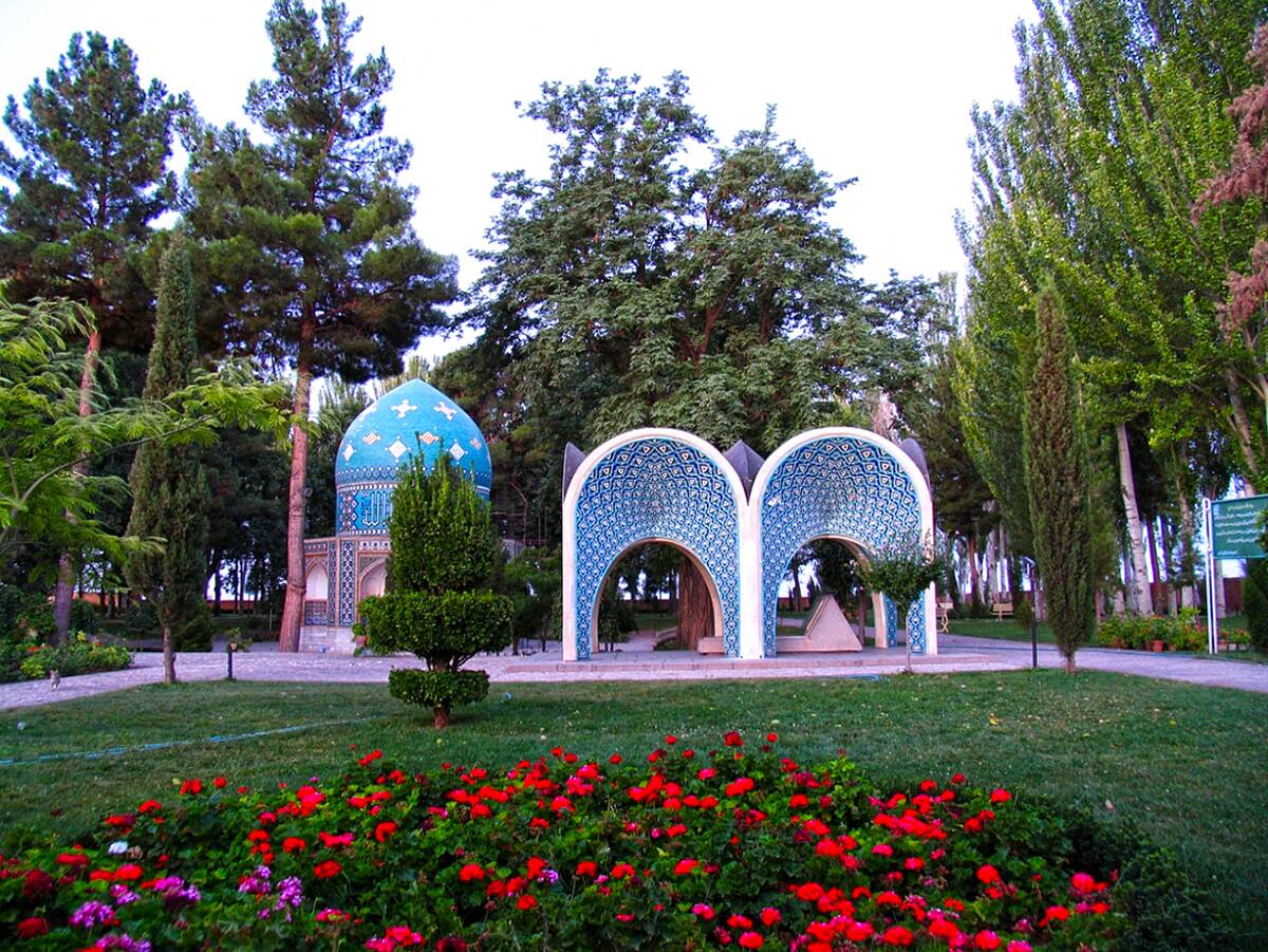 ۱۰ تا از بهترین جاهای دیدنی نیشابور