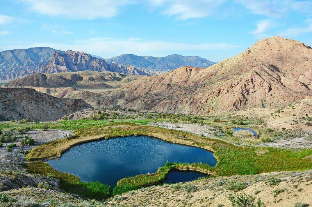 دریاچه آهنک چطور جایی است؟