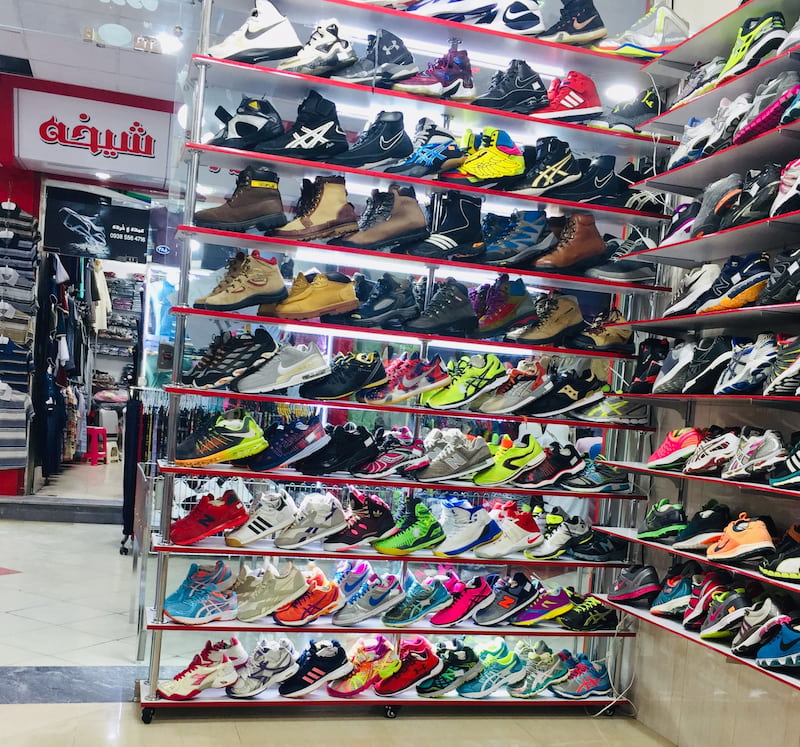 خرید کفش از تاناکورای مهاباد