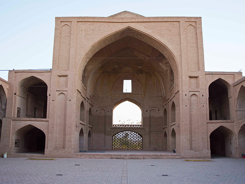 نمای ایوان شمالی مسجد جامع اردستان