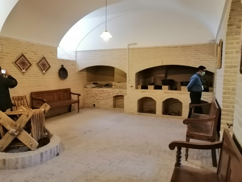 موزه زرتشتیان