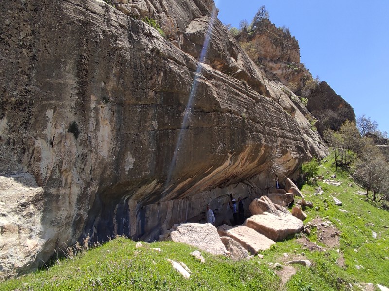 کوه غار میرملاس